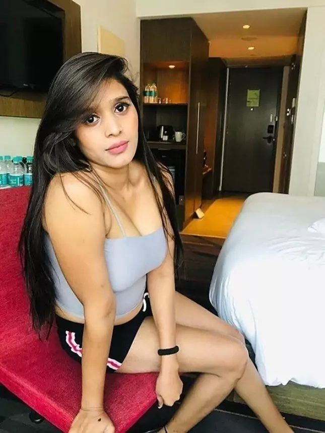 कॉल गर्ल्स सर्विस  अमलापुरमु